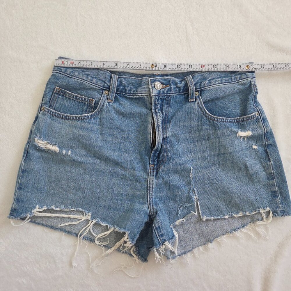 Uniqlo Distressed Denim Shorts 30" Blue Thrashed Cut Off High Rise Summer Casual - Picture 10 of 12